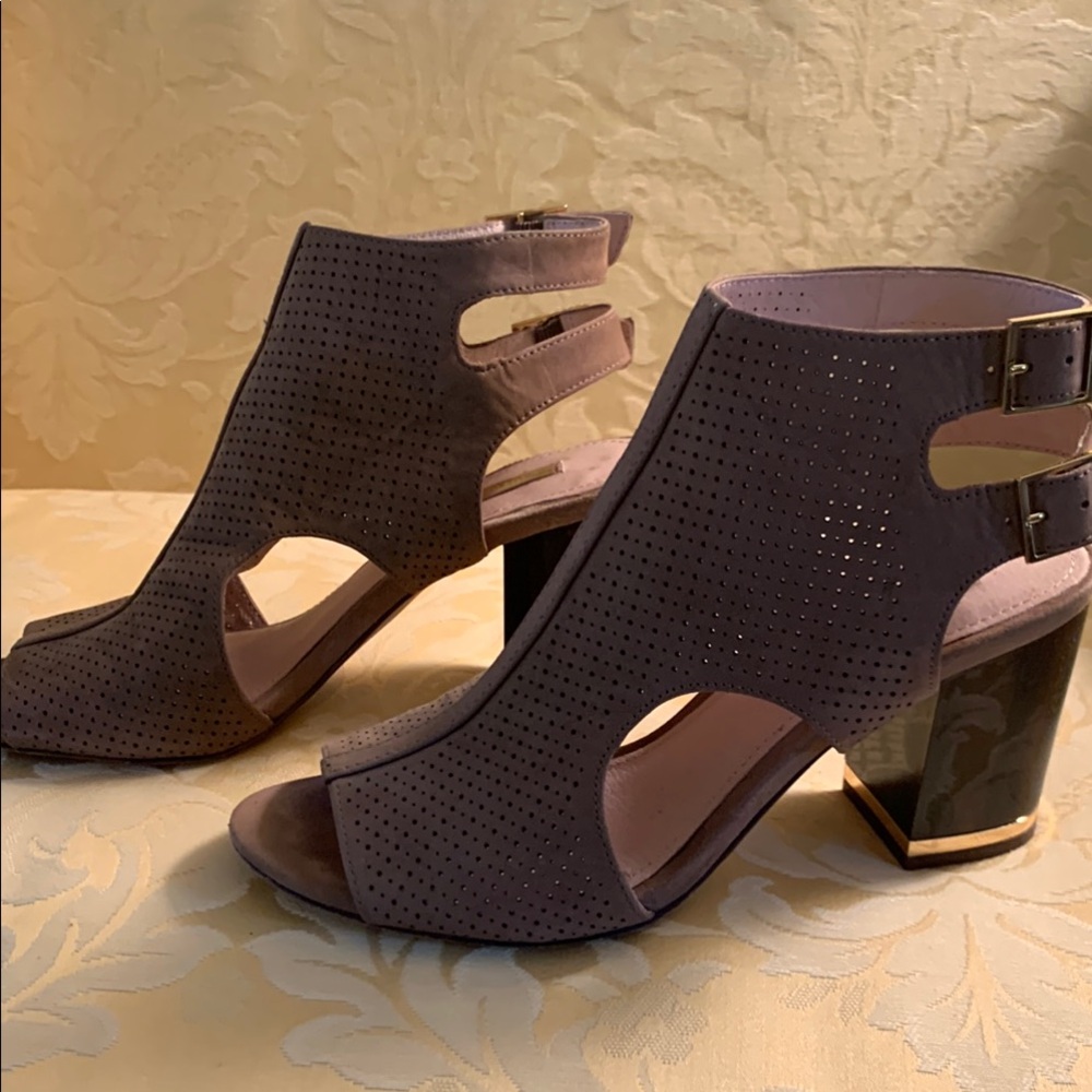 Elegant Louise et Cie Women's Heeled Sandals - taupe suede
